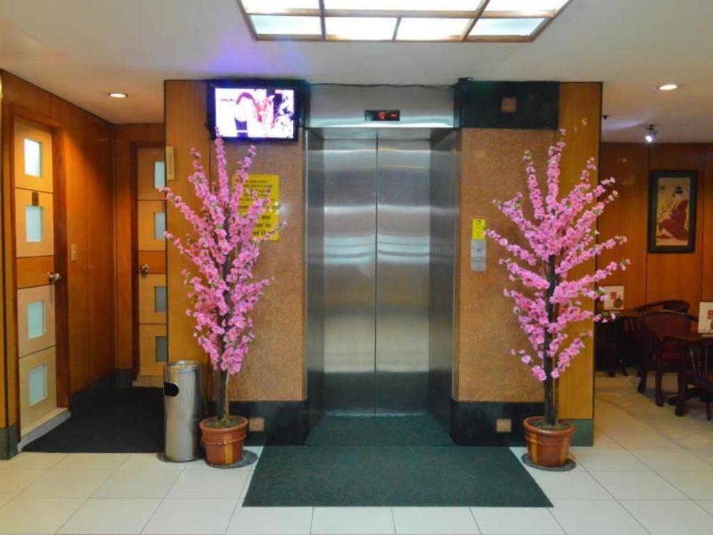 Hotel Sogo Avenida Manille Extérieur photo